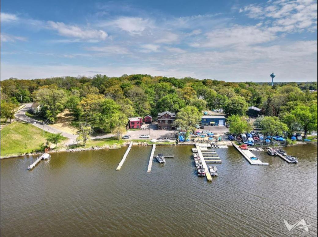 Hotel Randolph Fox Lake